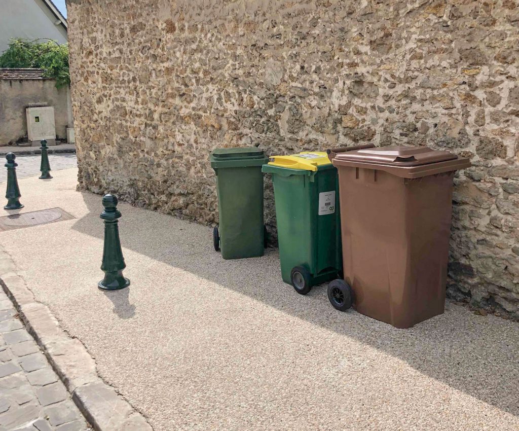 Vignette-POUBELLES_RueStNicolas