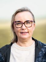Portrait officiel de Yasmine LE PÊCHEUR - Conseillère municipale de Montfort l'Amaury, 2026